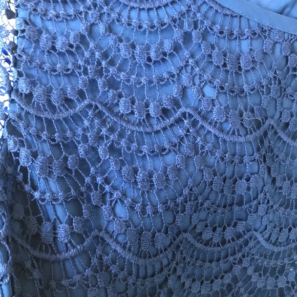 Scalloped Lace Top - Picture 6 of 6